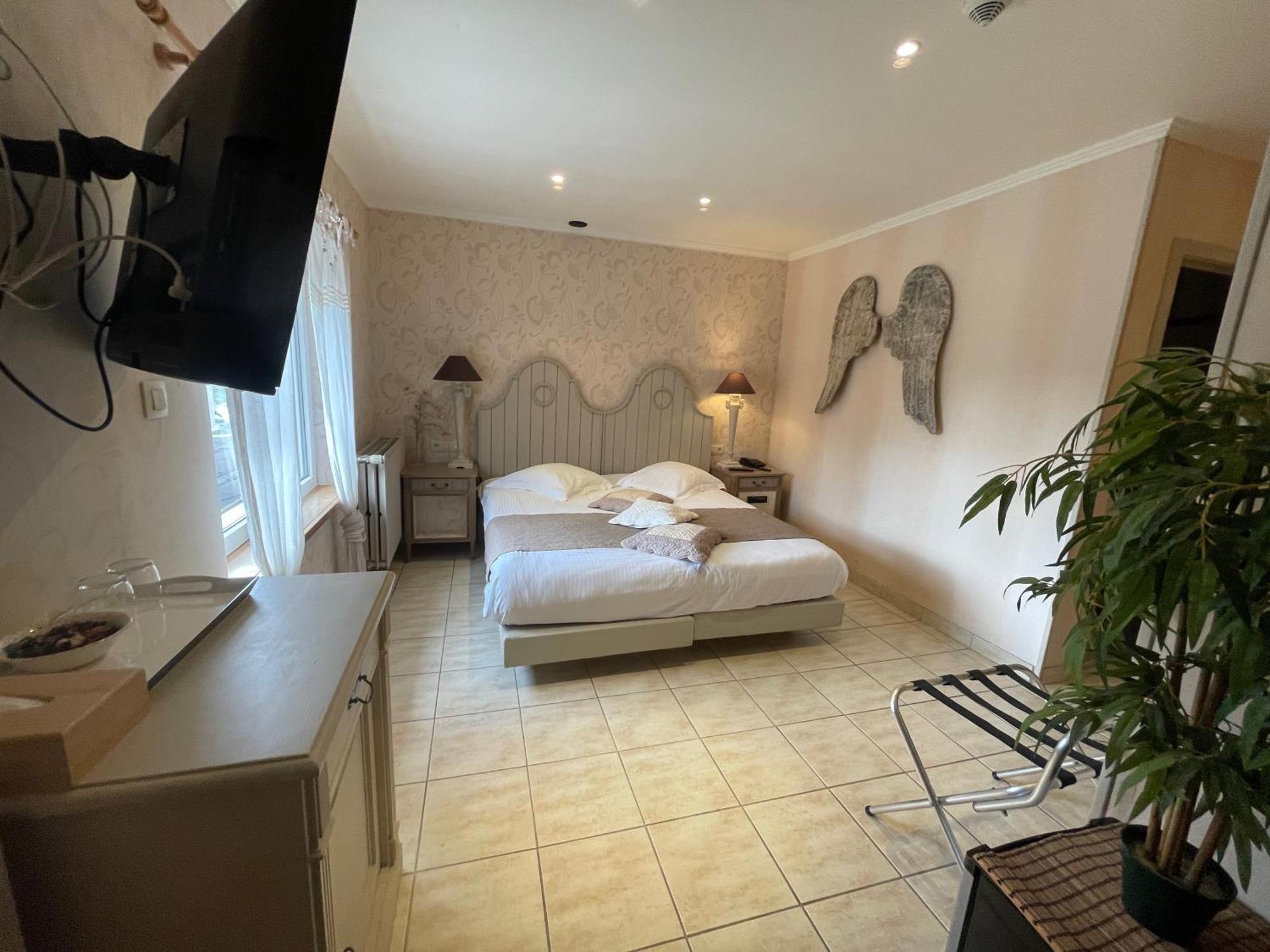 Le Cosy Hotel Bouillon Extérieur photo